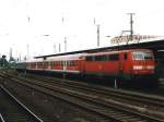 111 124-4 mit RB 50  Der Lnener  12333 Dortmund-Mnster Hbf auf Dortmund Hauptbahnhof am 26-07-2003.