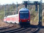 RE4 , geschoben von 111 113-7, hat am 06.04.2010 Aachen West verlassen und fhrt nun weiter Richtung Herzogenrath.