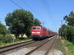 111 089-9 mit RE 14155 Emden Hauptbahnhof-Mnster Hauptbahnhof bei Beckhusen am 16-7-2010.