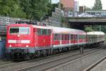 Die 111 009-7 zieht einen Sonderzug durch Dsseldorf Derendorf am 29.08.2010