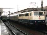 111 009-7 mit RE 7 Rhein-Mnsterland Express 10716 Mnster-Kln auf Mnster Hauptbahnhof am 28-10-2000.