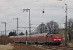 111 160-8 mit dem RE10412 nach Aachen bei der Ausfahrt in Rheydt Hbf, 6.2.11
