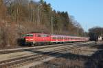 111 034 mit RE 79009 am 26.02.2011 in Aling.