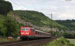 111 185-5 und 202-8 mit dem RE 4620 (Wrzburg Hbf-Frankfurt(Main)Hbf) bei Karlstadt 23.6.11