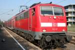 Die 111 117 auf dem RE4 von Dortmund nach Aachen in Geilenkirchen am 03.09.2011 Ein Tag vor dem planmigen Lokwechsel (leider) auf den Brenntrabbi BR112! Mein Abschiedsfoto vom schnen RE4 mit der 11er