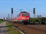 111 045-1 zieht den RB Mannheim - Karlsruhe am 21.09.2011 durch Wiesental    