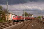 111 151-7 mit dem RE4 von Dortmund nach Aachen in Dsseldorf-Flingern am 23.04.2012