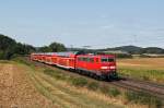 111 209 mit RE 4259 am 23.08.2012 bei Darshofen.
