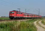 111 176 mit einer RB nach Plattling am 17.07.2007 bei Langenisarhofen.