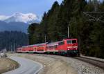 111 172 mit einer RB nach Mittenwald am 04.04.2013 bei Klais.