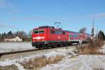 111 021 mit RB 59513 am 08.12.2013 bei Ohlstadt.