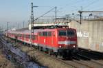 111 036 & 051 am 01.02.14 auf dem Weg nach Salzburg bei München-Trudering