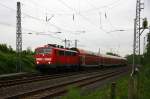 111 012 DB kommt mit dem RE4 Wupper-Express) Dortmund-Hbf-Aachen-Hbf aus Richtung Neuss,Herzogenrath,Kohlscheid und fährt in Richtung Richterich,Laurensberg,Aachen-West.