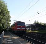 111 016 DB  kommt die Kohlscheider-Rampe hoch aus Richtung Neuss,Herzogenrath mit einem RE4 Verstärkerzug von Düsseldorf-Hbf-Aachen-Hbf und hält in Kohlscheid und fährt in Richtung