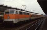 S 3 nach Hattingen mit Lok 111159 am 2.3.1988 um 11.30 Uhr im Hauptbahnhof Oberhausen.