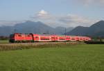 111 052 mit RE 79025 (Mnchen Hbf–Salzburg Hbf) am 14.10.2011 zwischen Prien und Bernau am Chiemsee