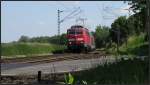 Die 111 117 zieht den Wupper Express (RE4) in Richtung Aachen.