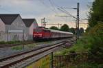 Mit einem Leerzug in die Abstellung nach Düsseldorf ist hier die 111 111-1 in Kleinenbroich am Abend des 7.7.2015 zu sehen.