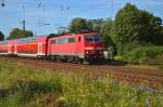 111 127-7 zieht hier einen RE4 aus Rheydt Hbf gen Aachen aus. 6.8.2015