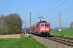 111 143 mit RE 60 (RE 26285) Rheine - Braunschweig Hbf am 15.04.2015 bei Bruchmühlen