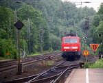 Ein Nachschuss von der 111 093 DB  schiebt den RE4 aus Dortmund-Hbf nach Aachen-Hbf und fuhr durch Kohlscheid in Richtung Richterich,Laurensberg,Aachen-West,Aachen-Schanz,Aachen-Hbf. 
Aufgenommen vom Bahnsteig 2 in Kohlscheid. 
Bei Regenwolken am Morgen vom 1.6.2016.