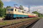 111 001 mit E03 001 und 103 235 auf dem Weg von Koblenz in den hohen Norden. Baunatal Guntershausen 27.07.2016