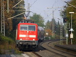 111 156 DB kommt mit dem RE4 von Dortmund-HBf nach Aachen-Hbf und kommt aus Richtung Neuss-Hbf,Mönchengladbach-Hbf,Rheydt-Hbf,Wickrath,Beckrath,Herrath und fährt in Erkelenz ein und