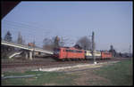 140339 führt hier in Lengerich am 30.3.1999 einen Lokzug an, mit dem sie in Richtung Osnabrück unterwegs ist.