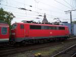 111 015 (in Dortmund beheimatet) fhrt die Rb nach Wuppertal-Oberarm (27.10.2007) 