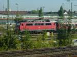 Die BR 111, aufgenommen bei der Einfahrt in den Mnchner HBF.