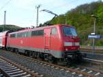 DB - E-Lok 111 151-7 im Bahnhof von Dillenburg am 01.05.2008