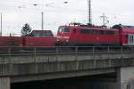 Eine BR 111 vor dem RE Bremen-Hannover an der Sd-Ausfahrt des Nienburger Bahnhofs