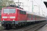 Die 111 118-5 auf dem RE5 Verstrker von Dsseldorf nach Emmerich in Oberhausen Sterkrade am 07.04.2009