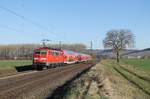 111 216-8 DB + 111 221-8 DB mit RE in Richtung Würzburg bei Retzbach-Zellingen am  28.03.2017