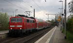111 113 DB kommt mit dem RE4 von Aachen-Hbf nach Dortmund-Hbf  und kommt aus Richtung