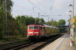 111 125-1 DB kommt mit dem RE4 Verstärkerzug von Düsseldorf-Hbf nach Aachen-Hbf und kommt aus Richtung