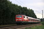 111 032 mit der RB 65 nach Rheine am  8.8.17 bei Rheine Mesum.