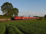 Die 111 039 mit einem RE am 27.04.2018 unterwegs bei Obermarbach.