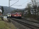 Nachschuß auf den Lokzug nach Leipzig in Neckargerach, am Zugschluß ist die 111 049-3 zu sehen.