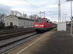 Am 03.01.2012 kam 111 060-0 mit einer RB von Neuenburg (Baden) in den den Bahnhof Müllheim (Baden).