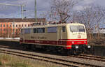 Lokomotive 111 212-7 am 11.02.2022 in Mönchengladbach.