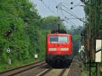 111 116 schiebt am 21.05.2012 den RE4 auf der langen geraden hinter Aachen West (KBS 485) nach Herzogenrath.