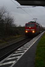 Durch Herrath donnert die 111 112 mit einem RE4 nach Dortmund am Sonntagabend den 21.12.2014