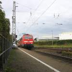 111 114 DB kommt die Kohlscheider-Rampe hoch aus Richtung Neuss,Herzogenrath mit einem RE4 Verstärkerzug von Düsseldorf-Hbf nach Aachen-Hbf und hält in Kohlscheid und fährt in