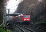 Ein Nachschuss von der 111 149 DB schiebt den RE4 aus Aachen-Hbf nach Dortmund-Hbf kommt aus Richtung Aachen-West,Laurensberg,Richterich, und fährt durch Kohlscheid in Richtung