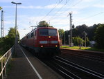 111 116 DB  kommt die Kohlscheider-Rampe hoch aus Richtung Neuss,Herzogenrath mit dem RE4 aus Dortmund-Hbf nach Aachen-Hbf und fährt durch Kohlscheid in Richtung