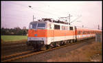 111132 im S-Bahn Dienst auf der Fahrt von Köln nach Düsseldorf am 7.12.1989 um 14.15 Uhr bei Langenfeld - Berghausen.