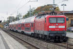 Die Ausfahrt ist „Frei“ für RE 5 in Neustrelitz nach Wünsdorf-Waldstadt.