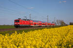 112 133 zog am 10.05.2023 den RE3 3312 von Lutherstadt Wittenberg nach Stralsund, durch Groß Jasedow.
