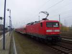 Am Gleis 4 f�hrt jetzt ein die RB 14 von Nauen nach Senftenberg.